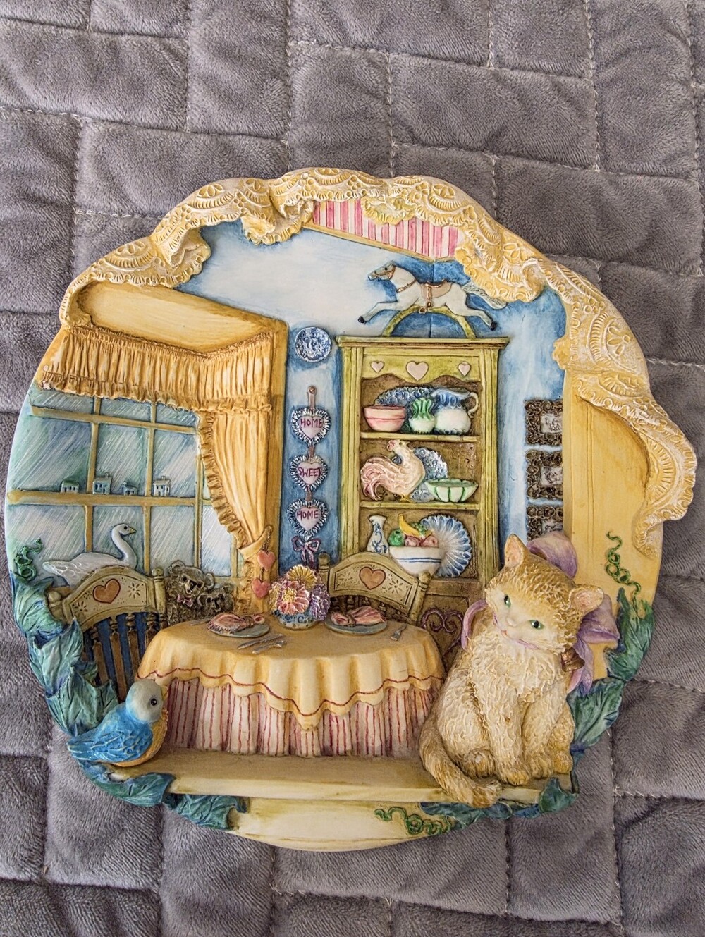 The Bradford Exchange Home Sweet Home Purrfectly at Home 3D Plate # A1872